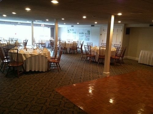 Inn The Coonamessett Falmouth